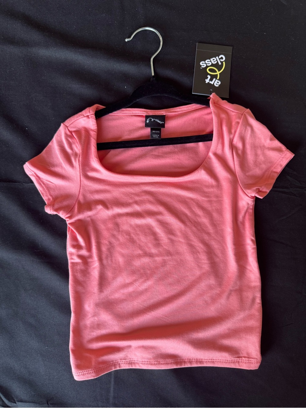 NWT Art Class Girls Scoop Neck Short Sleeve T-Shirt Coral Pink Size XS (4/5)